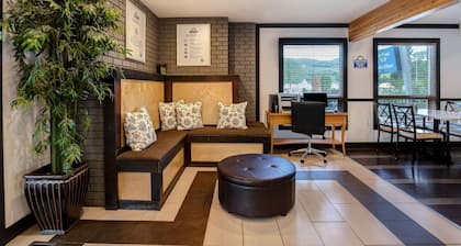 Days Inn by Wyndham Vernon