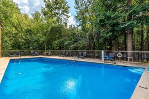 Piscina stagionale all'aperto