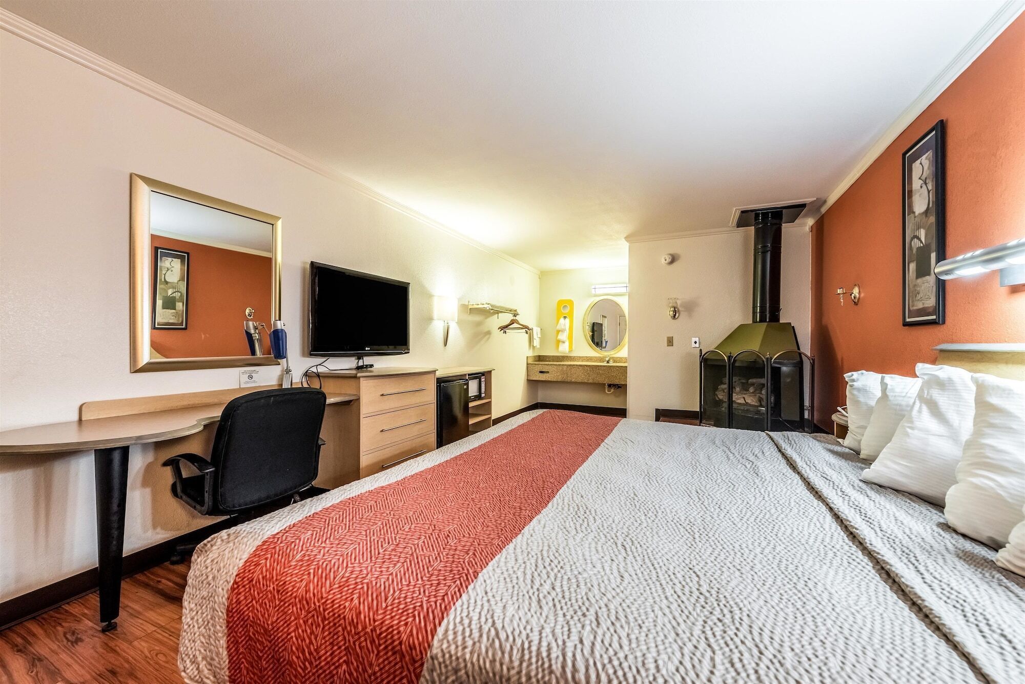 免費 Wi-Fi、床單