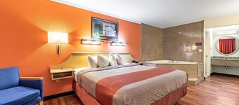 Motel 6 Gatlinburg, TN - Smoky Mountains