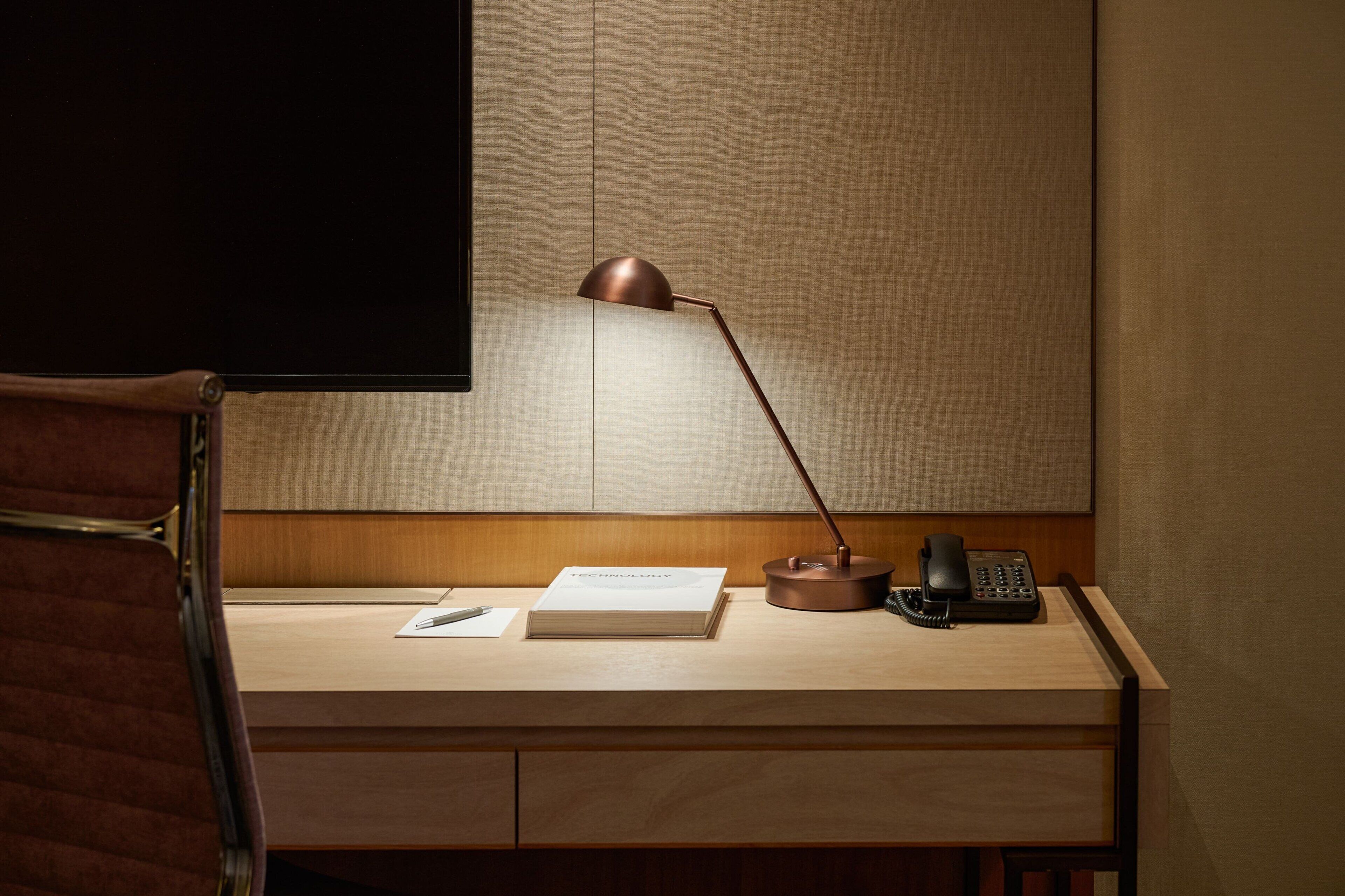 1 bedroom, premium bedding, minibar, in-room safe