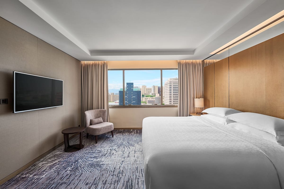 Chambre Exécutive, 1 très grand lit | 1 chambre, literie de qualité supérieure, minibar