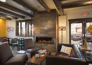 Bar lounge
