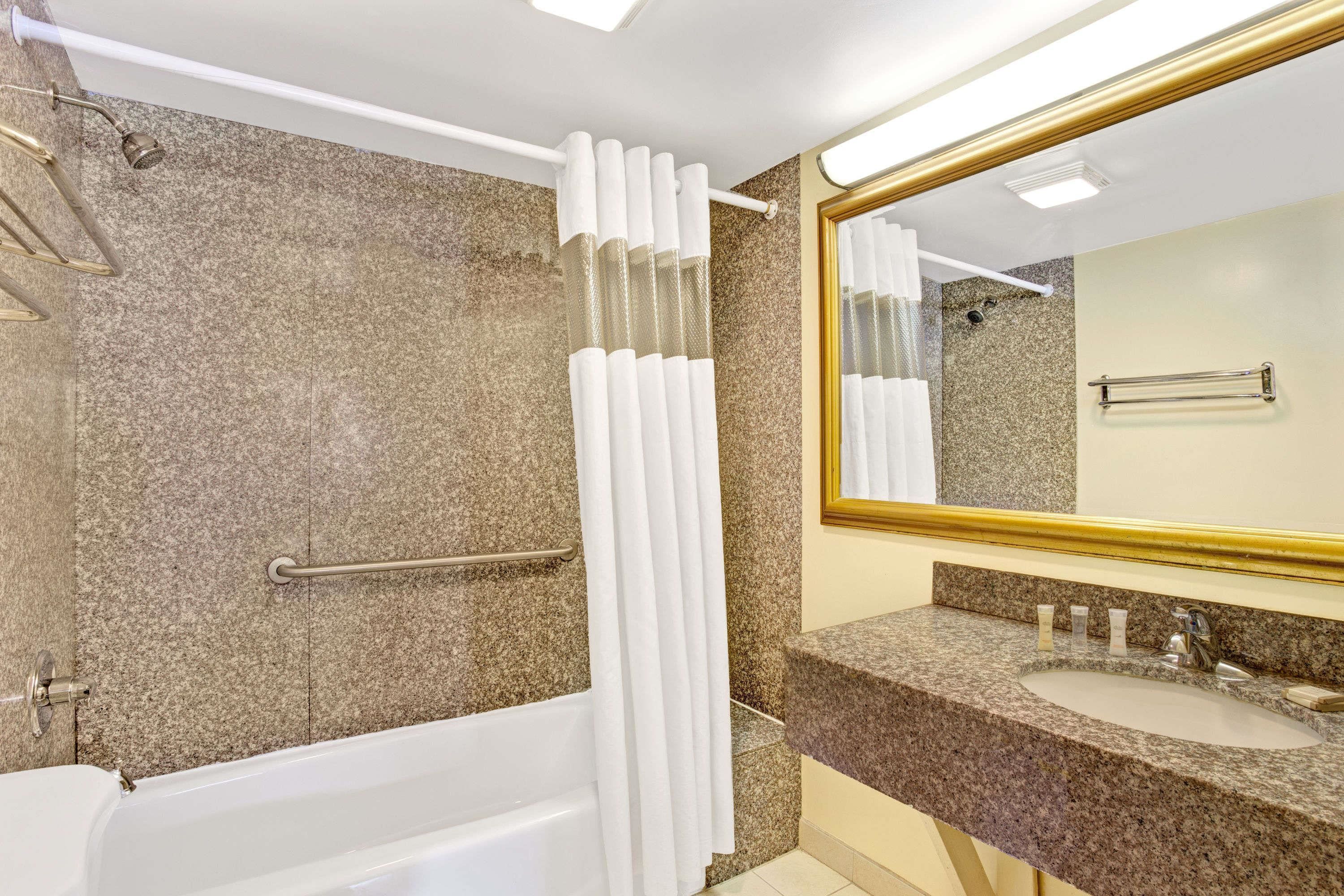 Foto - Howard Johnson by Wyndham Pikesville