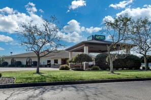 Exterior - Quality Inn Dover (Dover)