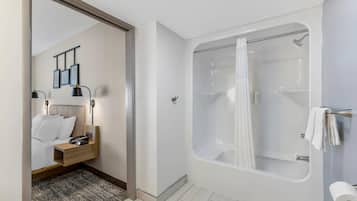 Desk, iron/ironing board, free WiFi, bed sheets