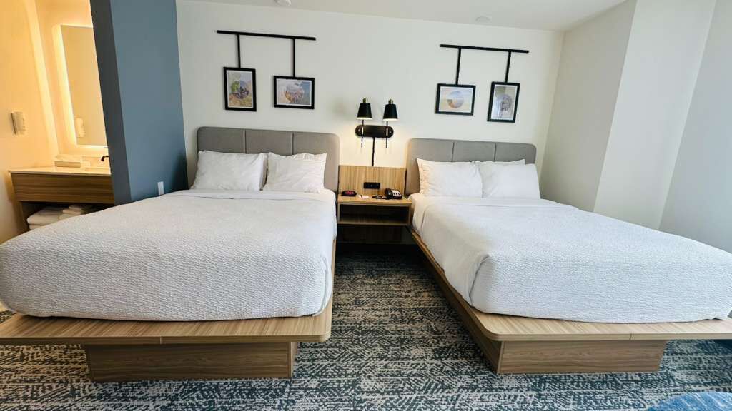 Standard Double Room, 2 Double Beds, Non Smoking | Desk, iron/ironing board, free WiFi, bed sheets