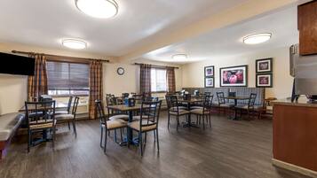 Free daily full breakfast