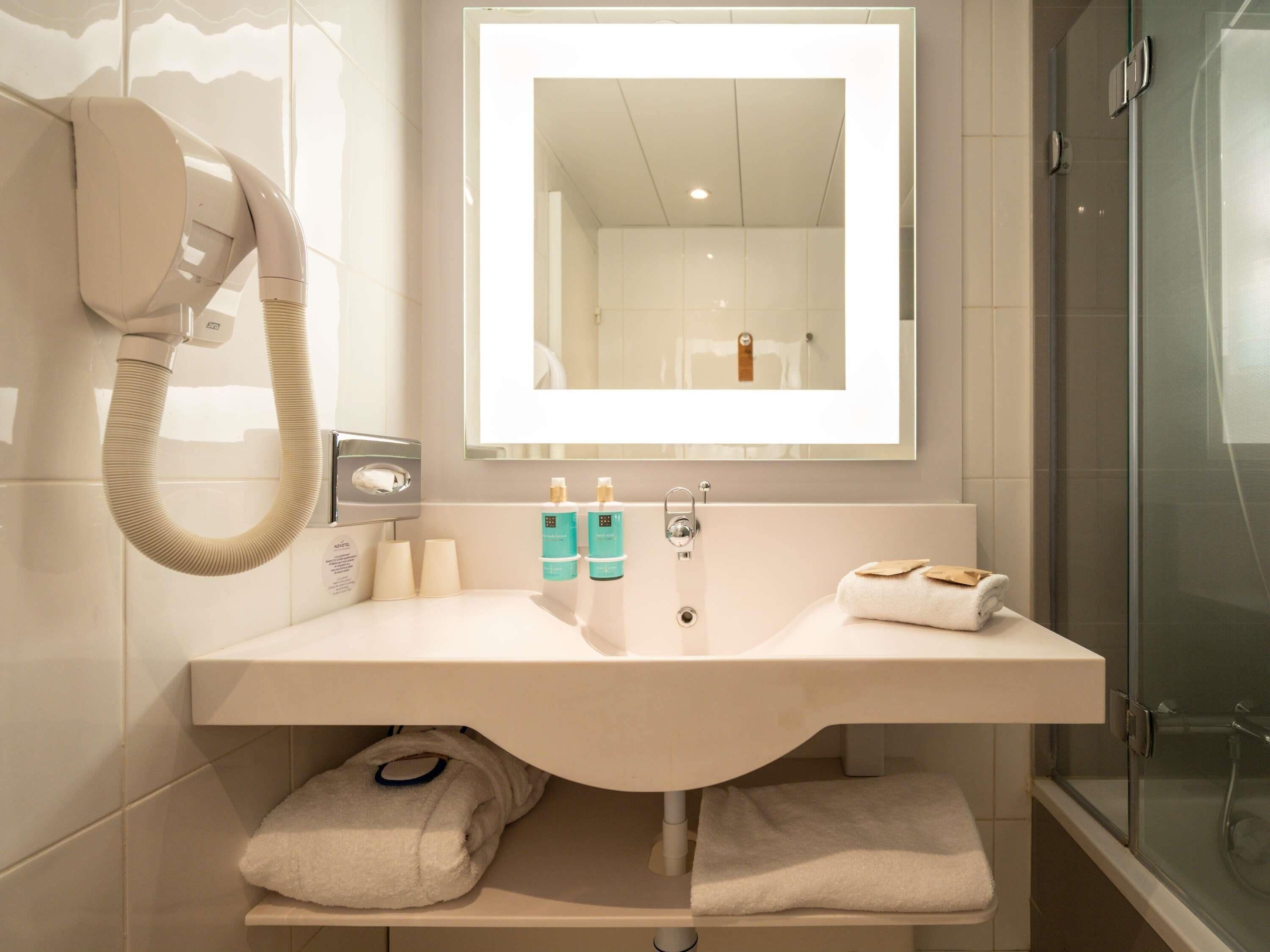 premium bedding, in-room safe, desk, blackout curtains