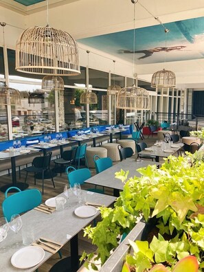 Aperto a pranzo e cena, cucina francese