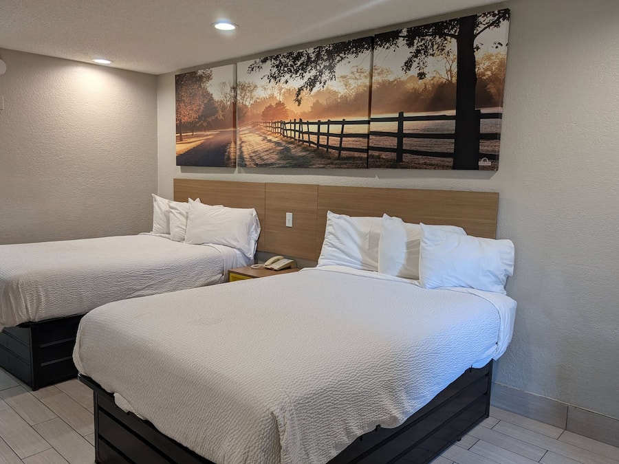 Free WiFi, bed sheets, alarm clocks