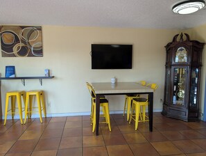 Lobby sitting area - Days Inn by Wyndham Arcadia Louisiana (Arcadia)