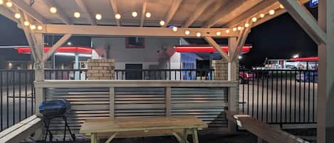 BBQ/picnic area