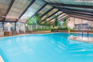 Indoor pool, outdoor pool