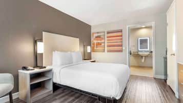 In-room safe, desk, iron/ironing board, free cribs/infant beds