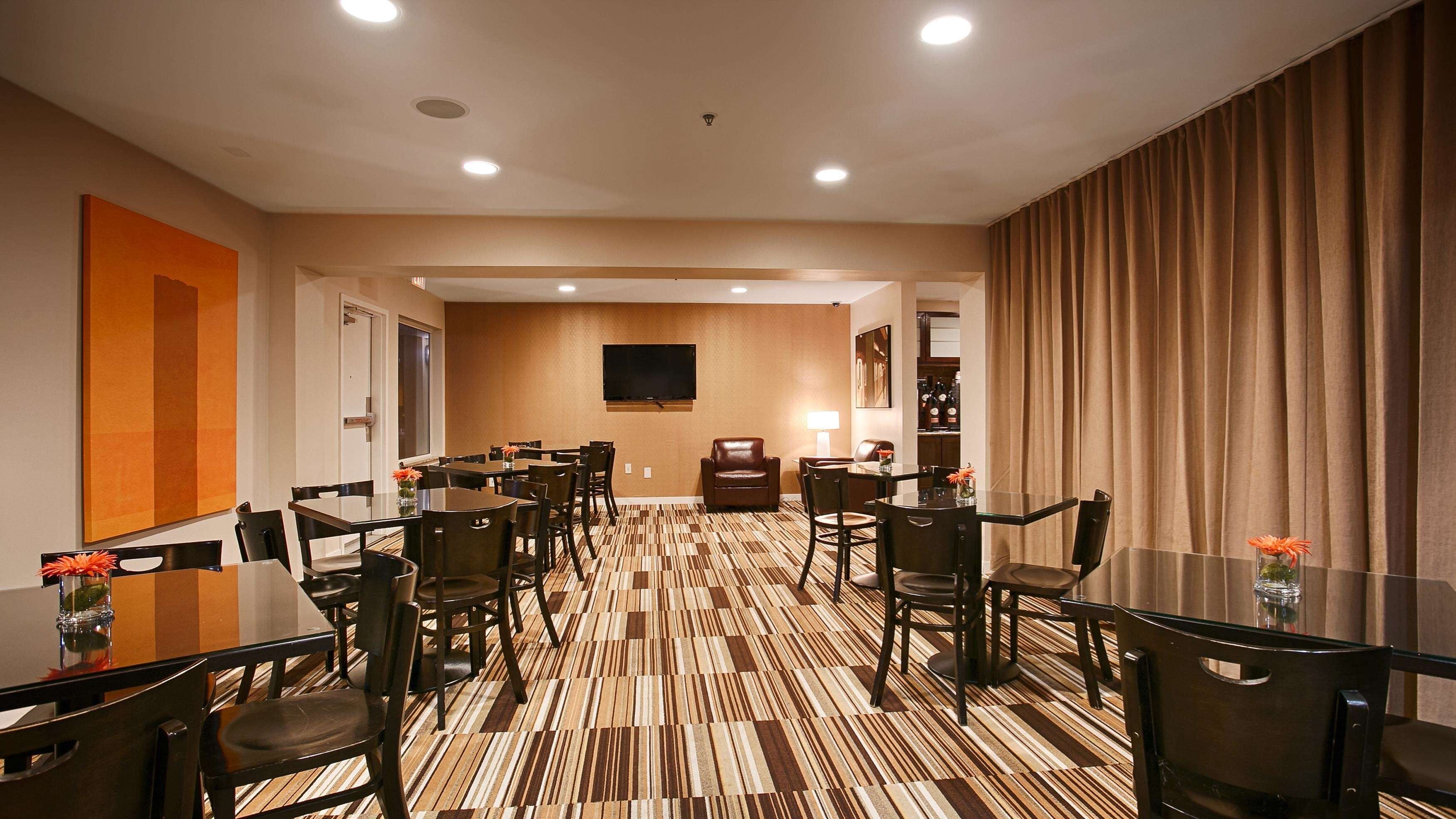 Foto - Best Western Plus Rancho Cordova Inn