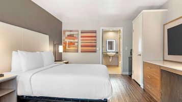 In-room safe, desk, iron/ironing board, free cots/infant beds