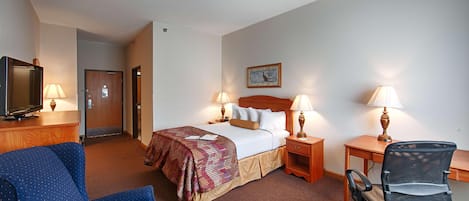 Strykejern/-brett, wi-fi (inkludert), sengetøy og vekkerklokke