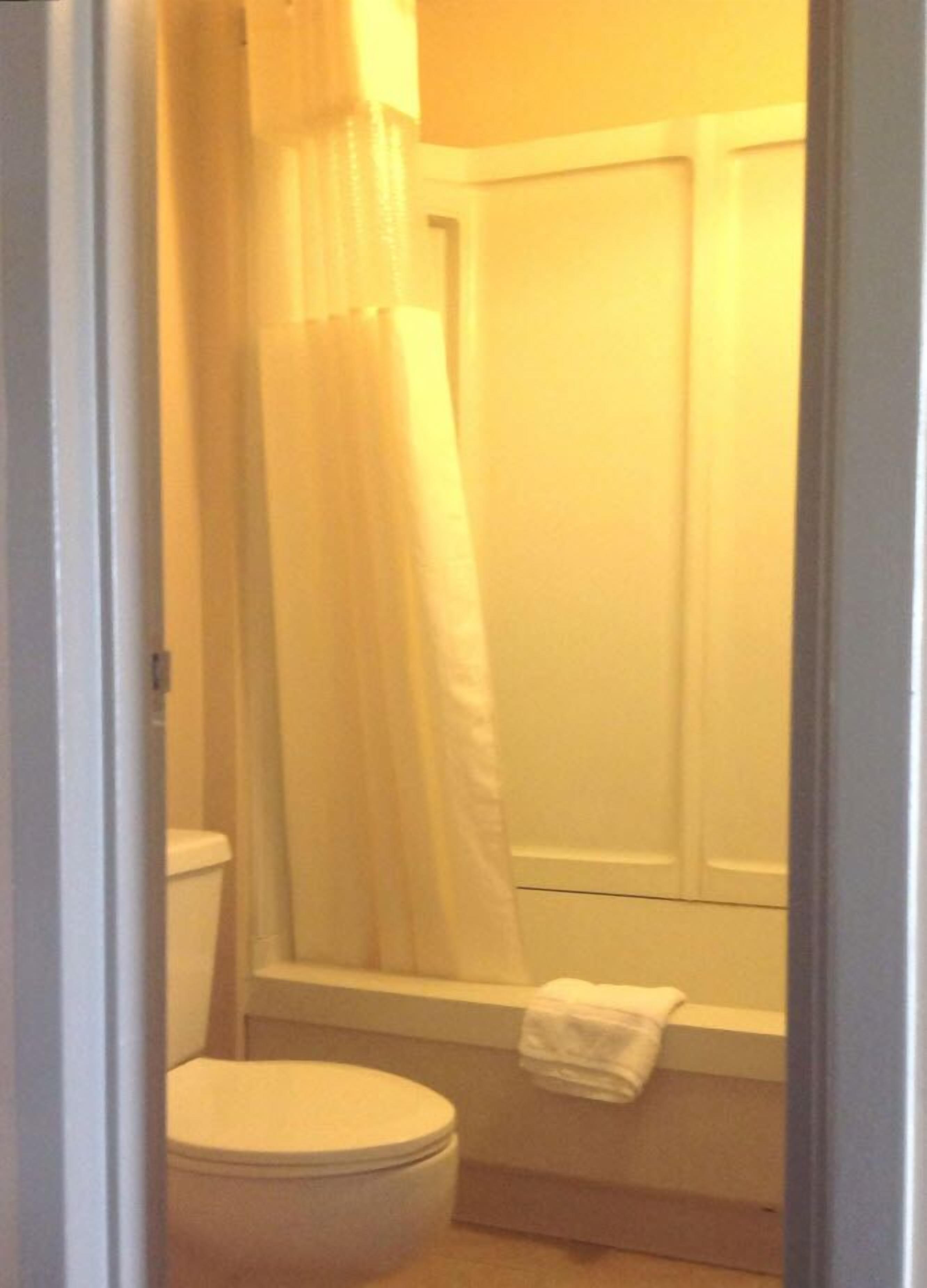 Foto - Hilltop Inn Pittsburgh