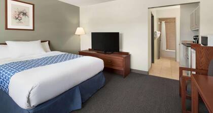 Travelodge by Wyndham Cranbrook