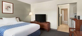 Travelodge by Wyndham Cranbrook