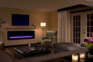 In-room safe, desk, laptop workspace, blackout drapes