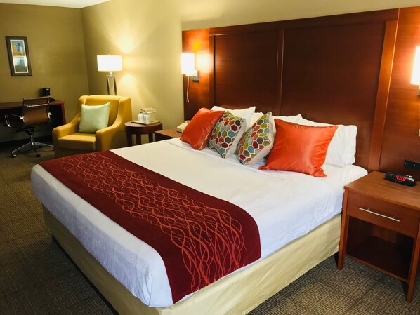 Standard Room, 1 King Bed, Non Smoking