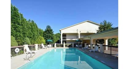 Townhouse Winston Salem - University