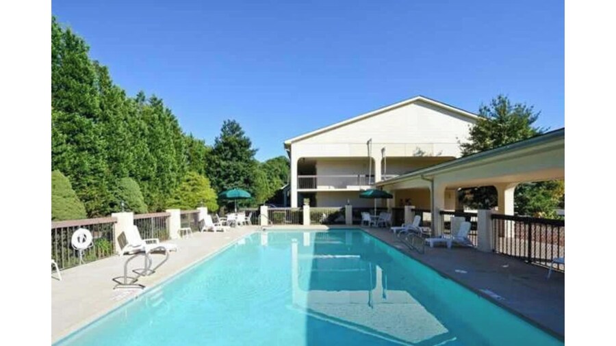 Townhouse Winston Salem - University