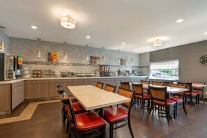 Free daily full breakfast
