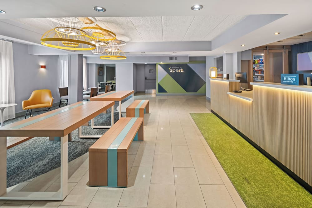 Spark by Hilton Waldorf