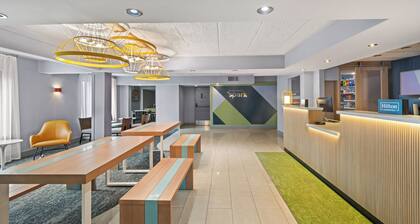 Spark by Hilton Waldorf