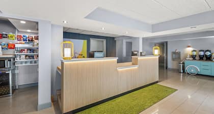 Spark by Hilton Waldorf