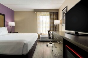 Premium bedding, pillowtop beds, in-room safe, desk