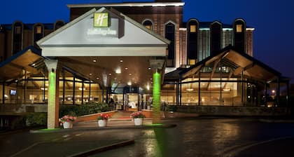 Holiday Inn Bolton Centre by IHG