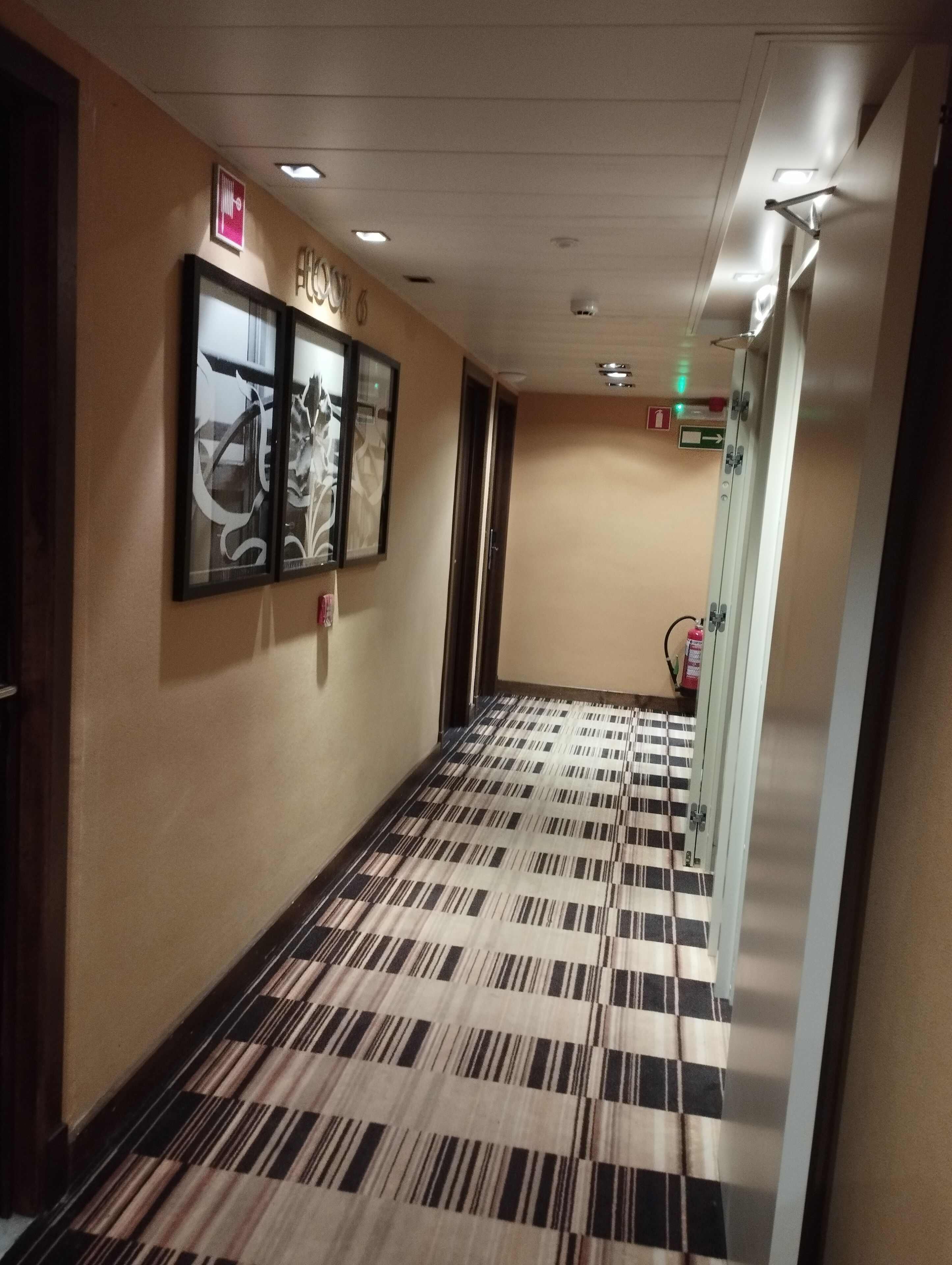 Foto - New Hotel Charlemagne