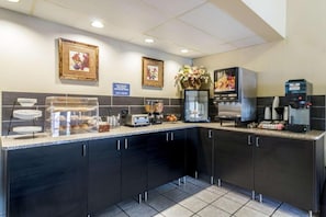 Free daily continental breakfast