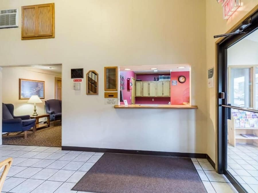 Reception hall