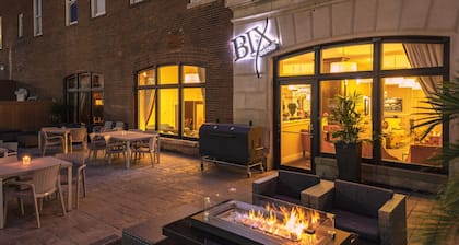 Hotel Blackhawk, Autograph Collection