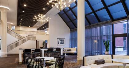 Holiday Inn Washington-Dulles International Airport by IHG