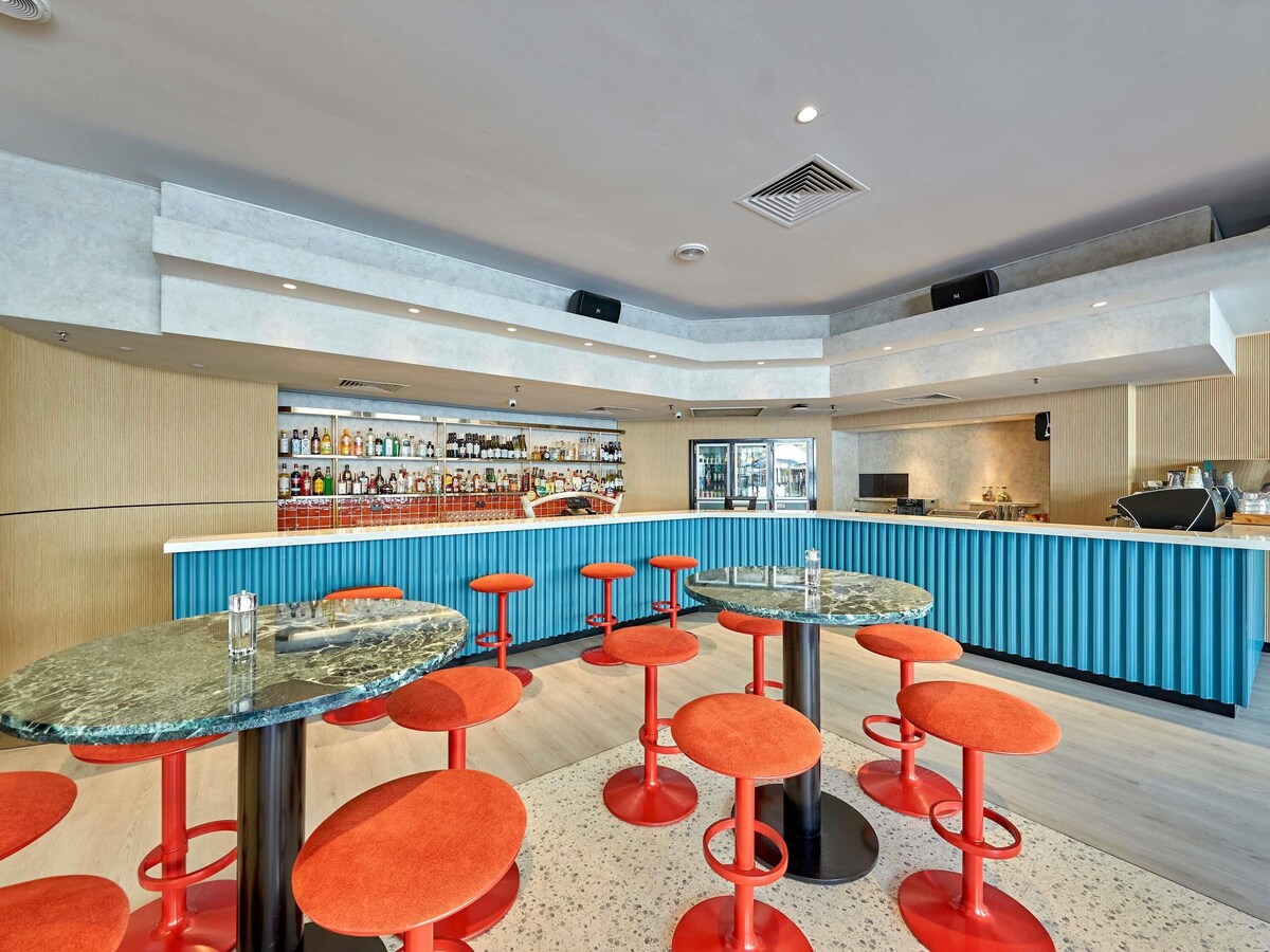 ibis Perth