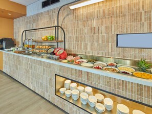 Tägliches Frühstücksbuffet (30 AUD pro Person)