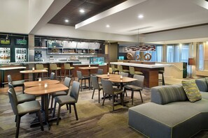 Daily cooked-to-order breakfast (USD 15 per person)