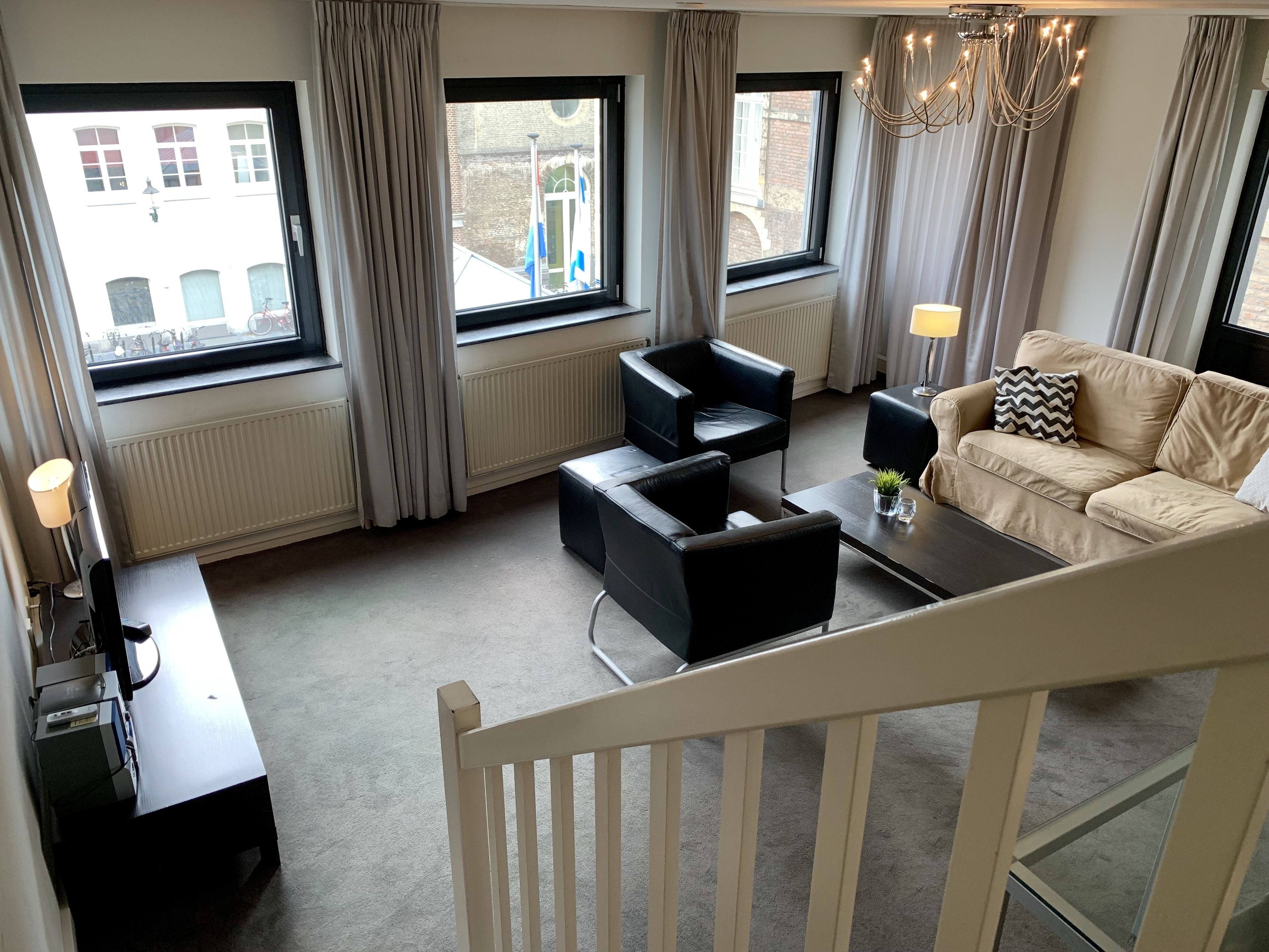 city apartment | living room | flat-screen tv