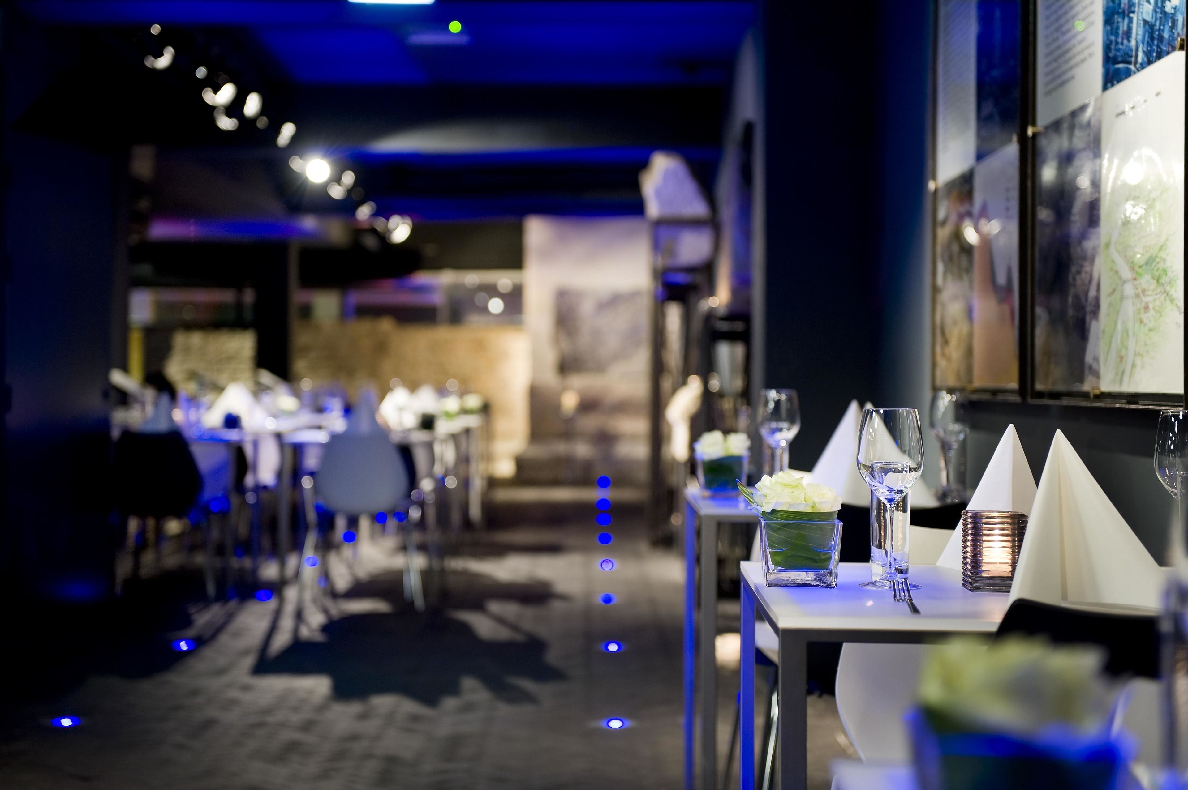 Daily buffet breakfast (EUR 26.00 per person)