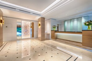 Reception - Hôtel Garden Elysées (Paris)