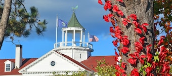 The Colony Hotel