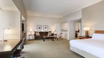 1 bedroom, premium bedding, down duvets, desk