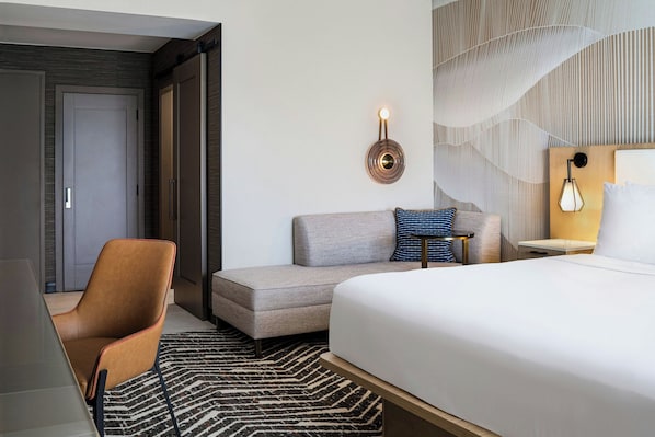 1 bedroom, premium bedding, down duvets, desk