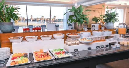 Southern Sun The Marine